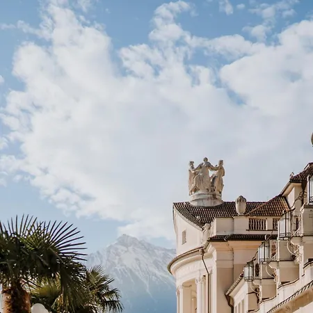 Helvetia Szálloda 4*